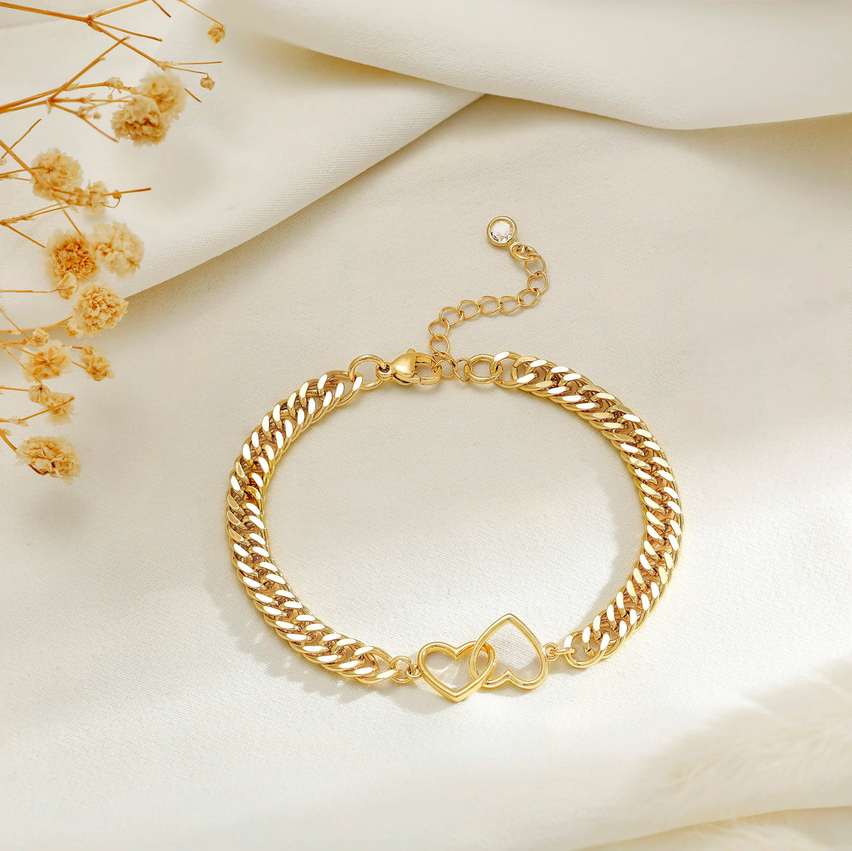 FREEKISS Gold Interlocking Heart Bracelet, Double-Strand Faceted Cuban Chain Bracelet, Women'S Bracelet, Delicate Jewelry, Hollow Heart Bracelet, Suitable for Various Occasions